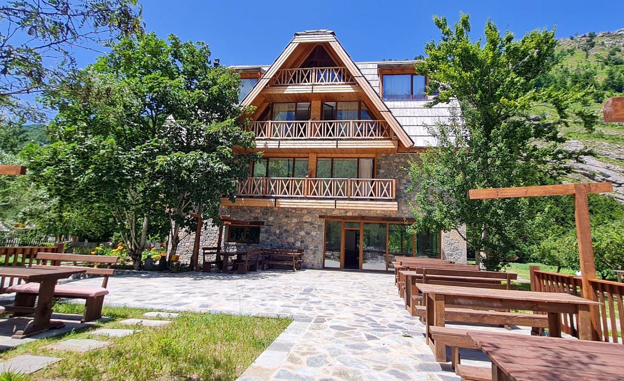 Neokulla Hotel - By Kol Gjoni Valbonne Exterior foto